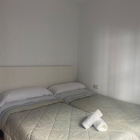 Apartamento Plaza De La Alfalfa Sevilla Eksteriør bilde