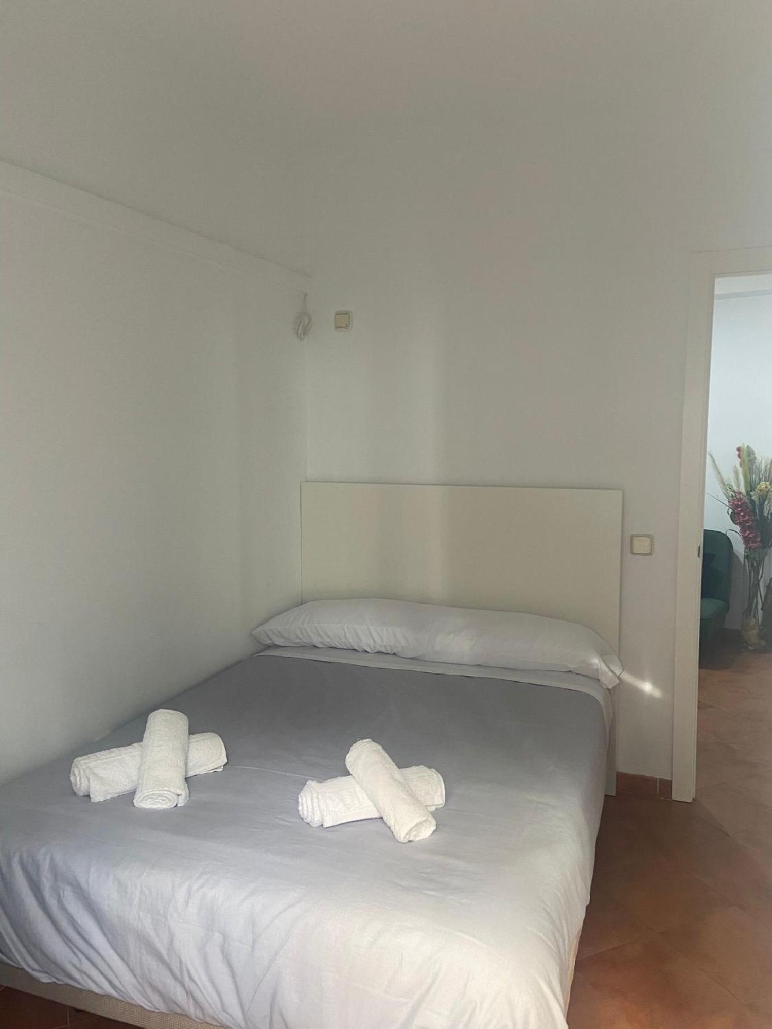 Apartamento Plaza De La Alfalfa Sevilla Eksteriør bilde